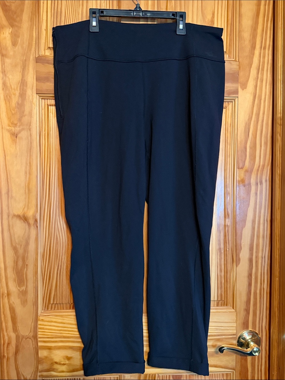 The North Face Black Women's Straight Leg Ankle Pants